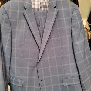 Penguin Men's Suit